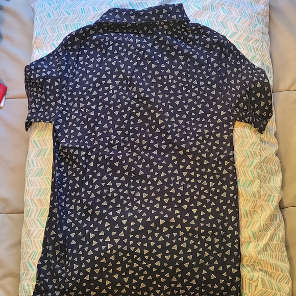 Boys Tucker and Tate collared shirt - Picture 2 of 2